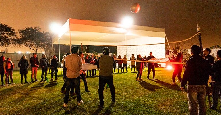 Experiencias que sacan lo mejor del trabajo en equipo.